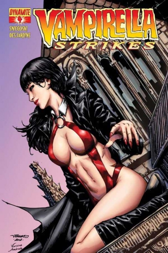 Vampirella Strikes (Vol 2) # 4